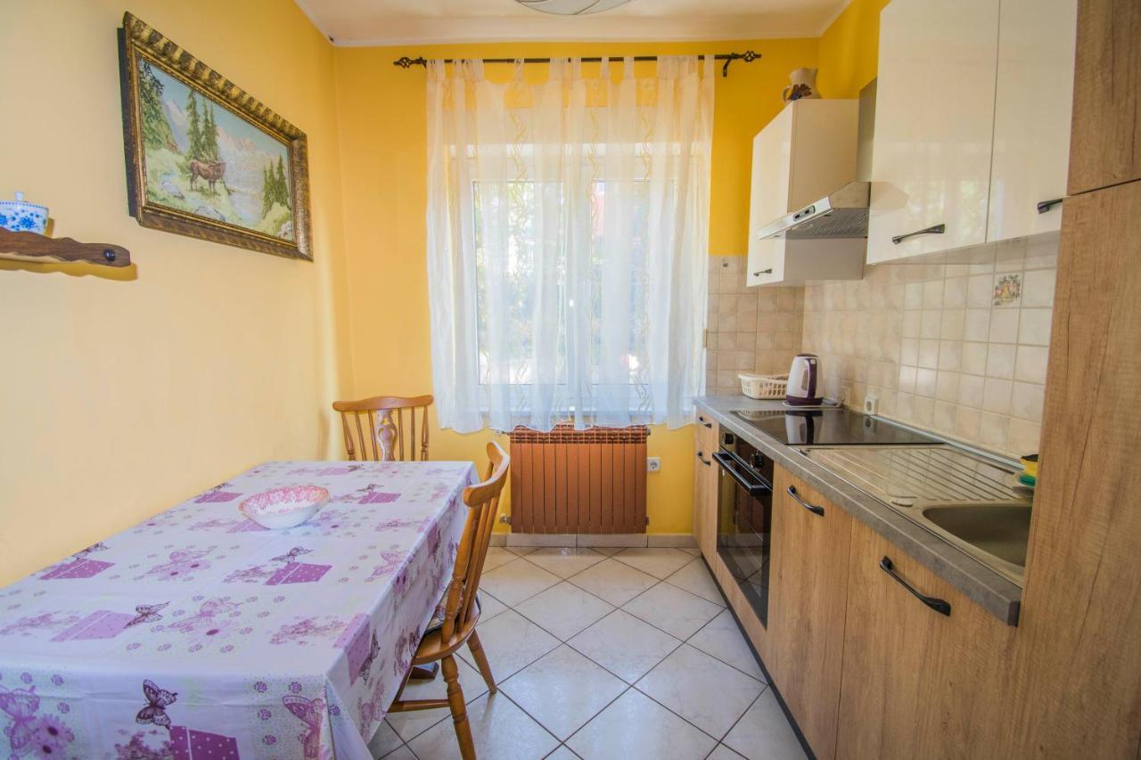 Apartments Anita Near Opatija With Private Parking Matulji Exterior foto