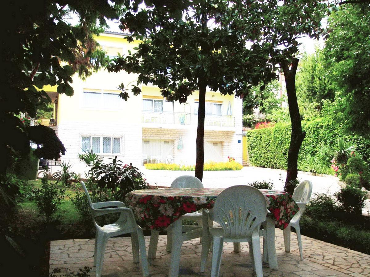 Apartments Anita Near Opatija With Private Parking Matulji Exterior foto